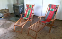 paar 30er jahre deckchairs