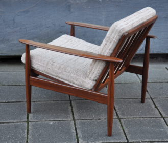 paar 60s walnuss-sessel