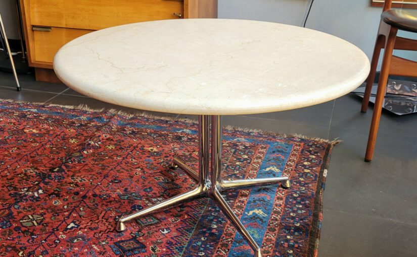 eames la fonda sidetable travertin